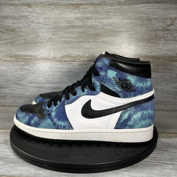 Nike Women's Air Jordan 1 Retro High OG Tie-Dye Sneakers Size 9 - Picture 1 of 8
